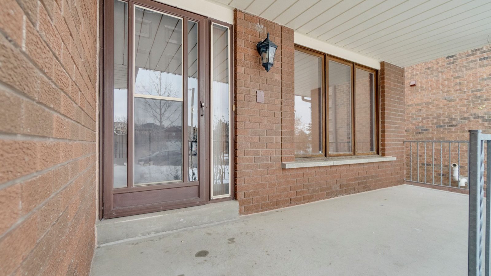 71 Marieta Street, Vaughan – photo 2
