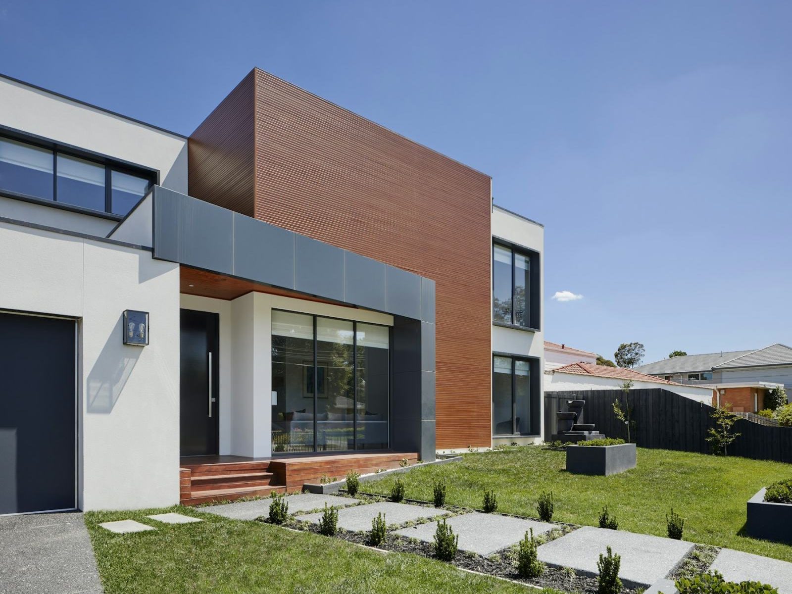 Woodbridge vs Kleinburg vs Maple: what moves the price when you sell